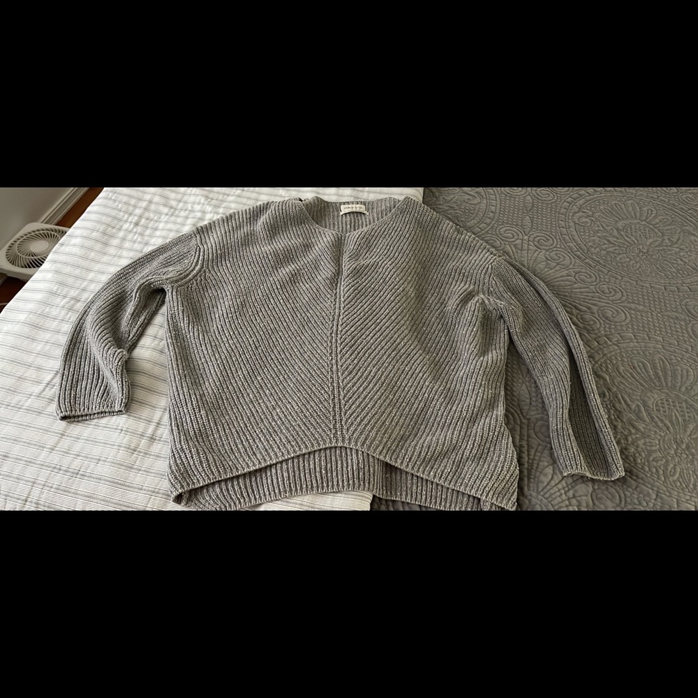 Urban outfitters small gray sweater